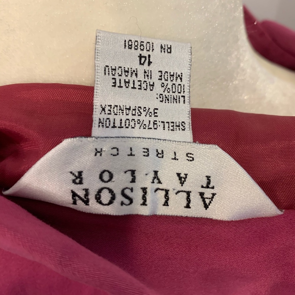 jackets - Picture 3 of 3